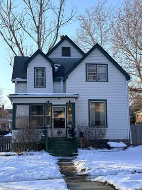 227 London, Winnebago, IL 61104