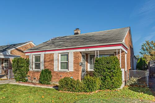 8239 N New England, Niles, IL 60714