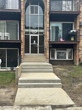 720 Hill Unit 8-303, Hoffman Estates, IL 60169