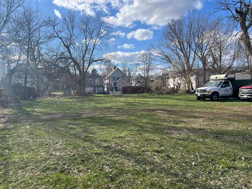 311 N Hickory, Joliet, IL 60435