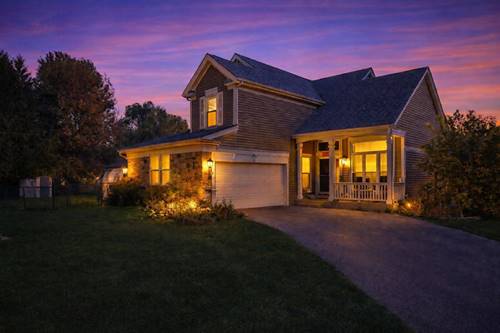 10 Barrington, Lake In The Hills, IL 60156