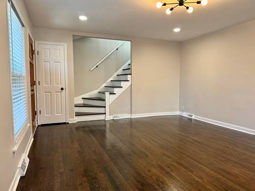 22 Howard, Hillside, IL 60162