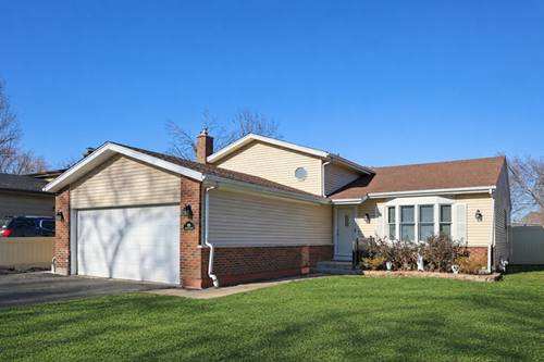 639 W Comstock, Elmhurst, IL 60126