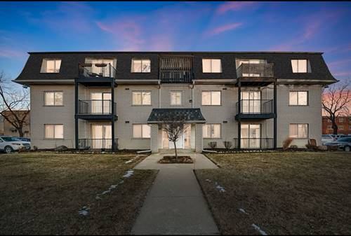 9621 S Karlov Unit 104, Oak Lawn, IL 60453