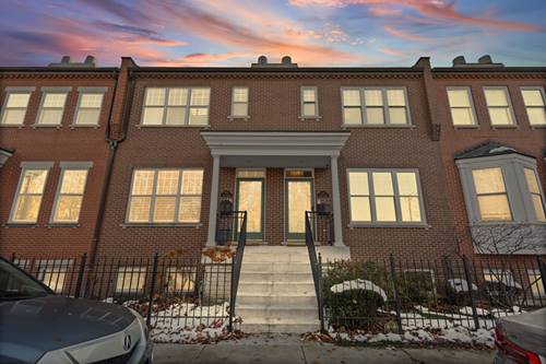 227 W Goethe, Chicago, IL 60610