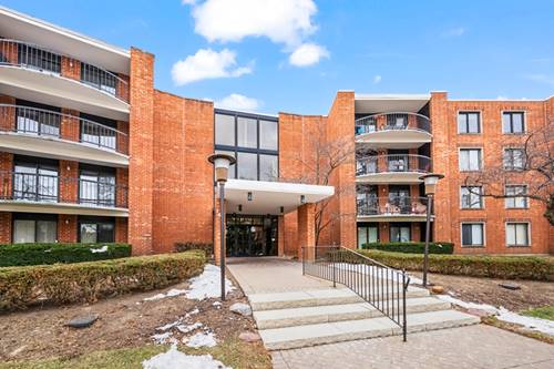 1415 E Central Unit 306A, Arlington Heights, IL 60005