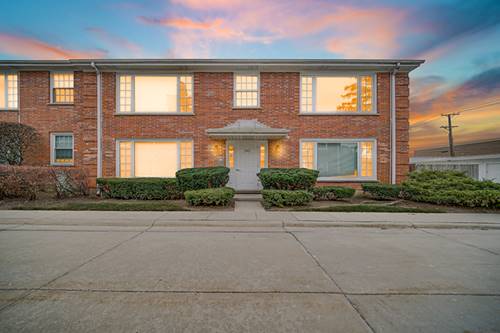 1501 Plymouth Unit 2W, Glenview, IL 60025
