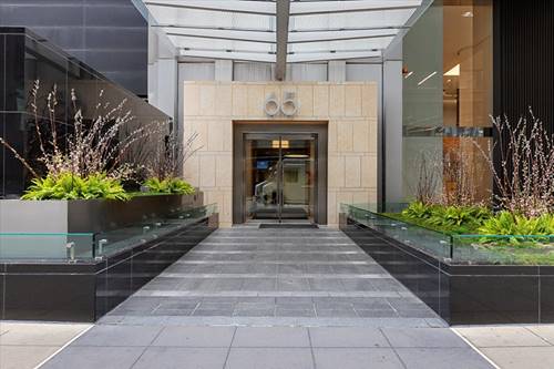 65 E Monroe Unit 4315, Chicago, IL 60603