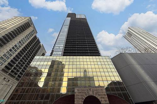 10 E Ontario Unit 4907, Chicago, IL 60611