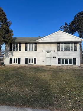 122 Ambassador, Romeoville, IL 60446