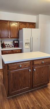 1492 Eliot, Elgin, IL 60120