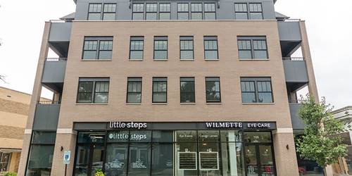 1121 Greenleaf Unit 401, Wilmette, IL 60091