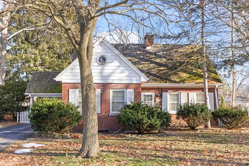 345 Woodstock, Glen Ellyn, IL 60137