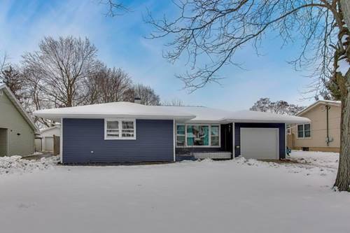 528 W Kimball, Woodstock, IL 60098