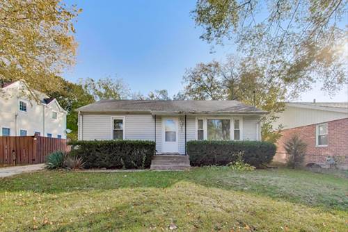221 Heine, Elgin, IL 60123