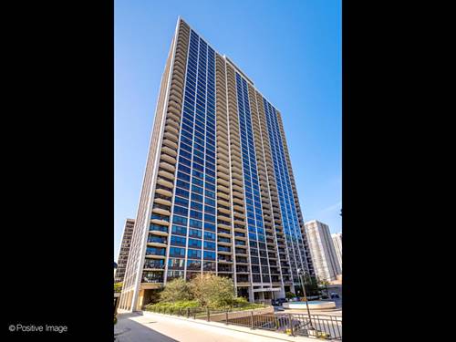 1560 N Sandburg Unit 1609J, Chicago, IL 60610