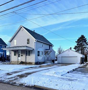 919 Esther, Sycamore, IL 60178