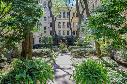 431 W Aldine Unit 10, Chicago, IL 60657