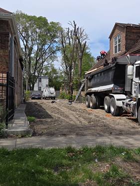 6540 S Laflin, Chicago, IL 60636