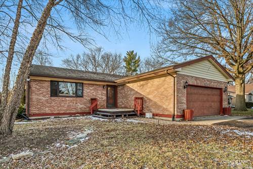 1652 Hilda, Lake Holiday, IL 60548