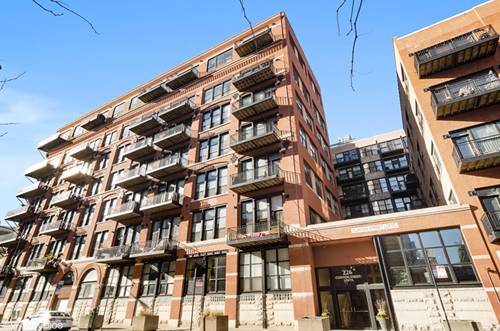 226 N Clinton Unit 510, Chicago, IL 60661