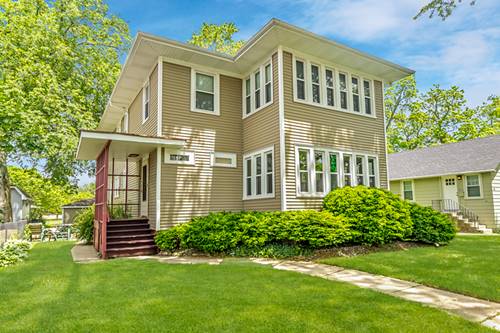 100 Belleplaine Unit 1, Park Ridge, IL 60068