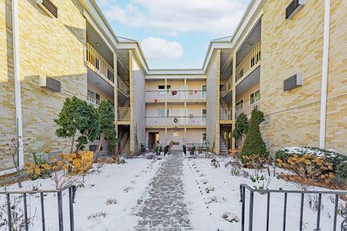 7201 W Wellington Unit F1, Elmwood Park, IL 60707