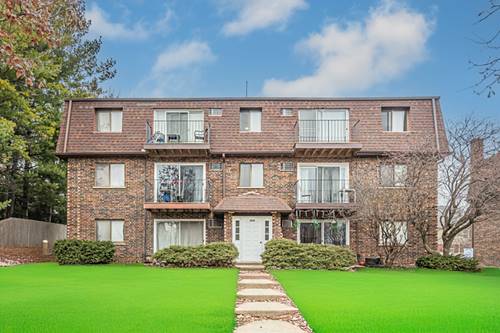 1225 Whispering Hills Unit 3B, Naperville, IL 60540