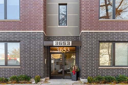 3653 W Barry Unit 1E, Chicago, IL 60618