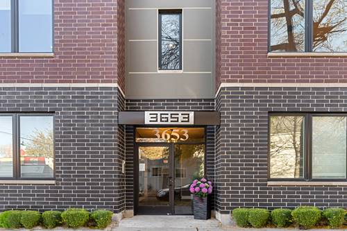 3653 W Barry Unit 1E, Chicago, IL 60618