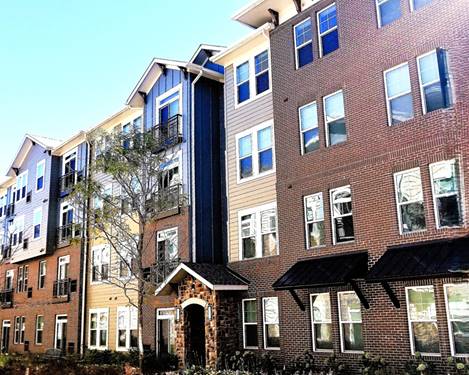 690 E Algonquin Unit 3311, Schaumburg, IL 60173