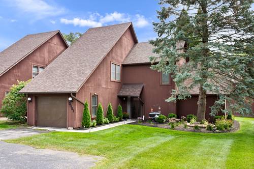 5051 Woodlake, Loves Park, IL 61111