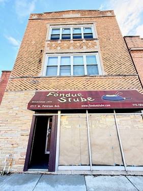 2717 W Peterson Unit 2, Chicago, IL 60659
