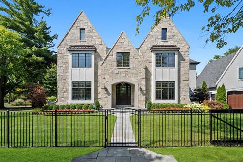 330 Brookside, Glencoe, IL 60022