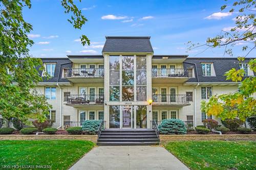 18315 Burnham Unit 204, Lansing, IL 60438