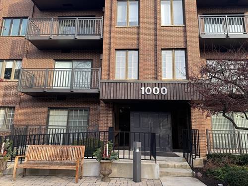 1000 Deerfield Unit 304, Highland Park, IL 60035