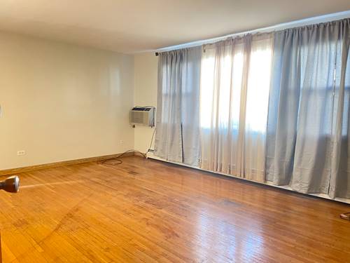 8046 S Pulaski, Chicago, IL 60652