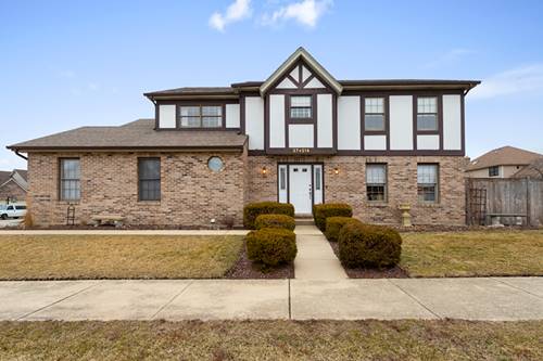 27W214 Heather, Winfield, IL 60190
