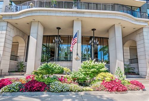 1040 N Lake Shore Unit 32D, Chicago, IL 60611