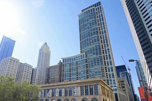 130 N Garland Unit 3704, Chicago, IL 60602