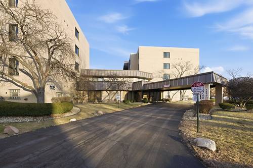 5840 W 104th Unit 115, Oak Lawn, IL 60453