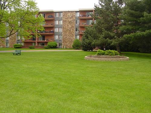 18 E Old Willow Unit 425N, Prospect Heights, IL 60070