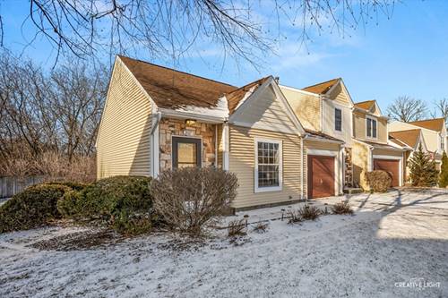 2027 Teton, Algonquin, IL 60102