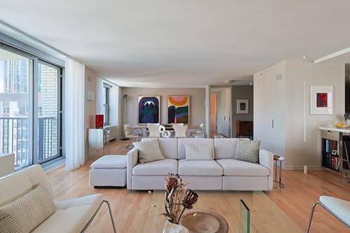 400 E Randolph Unit 3719-20, Chicago, IL 60601