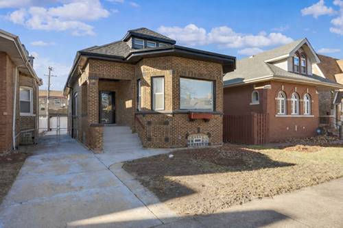 8250 S Rhodes, Chicago, IL 60619