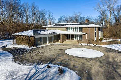 33 Longmeadow, Winnetka, IL 60093