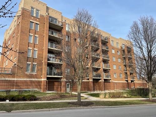 655 Perrie Unit 305, Elk Grove Village, IL 60007