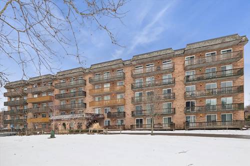 8025 Woodglen Unit 303, Downers Grove, IL 60516