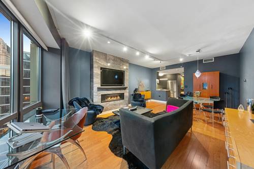 130 N Garland Unit 2304, Chicago, IL 60602