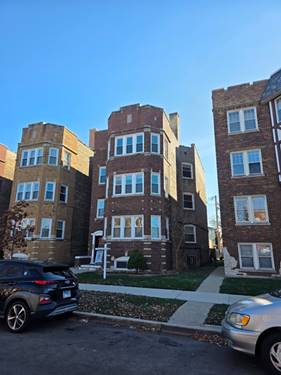 4831 W Roscoe Unit 2, Chicago, IL 60641